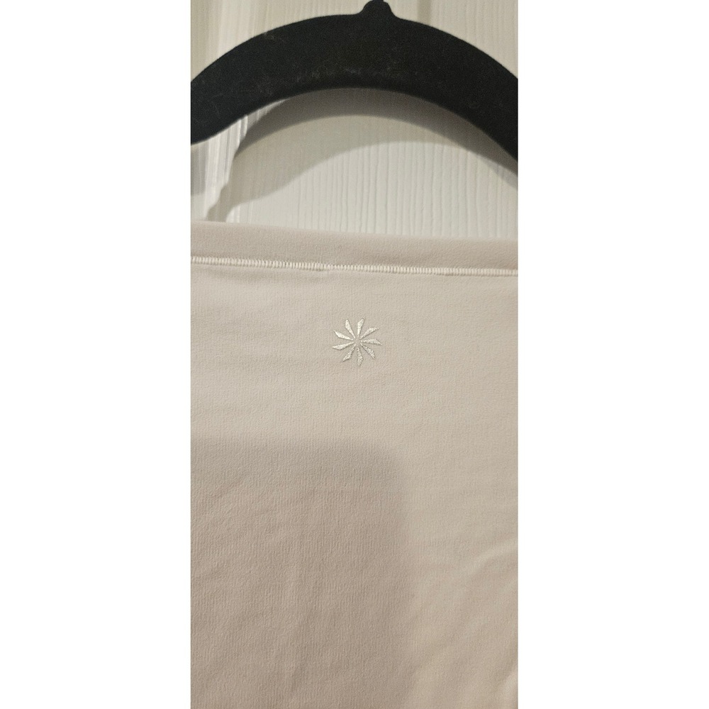 Athleta Transcend Crop Top Medium Bone Yoga Shirt Thumbholes UPF 40 Fall 2025 - Picture 6 of 8